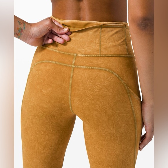 Lululemon Fast and Free High-Rise Tight 25” Ice Dye Mustard Nulux Yoga Run Sz 2 - Picture 3 of 7